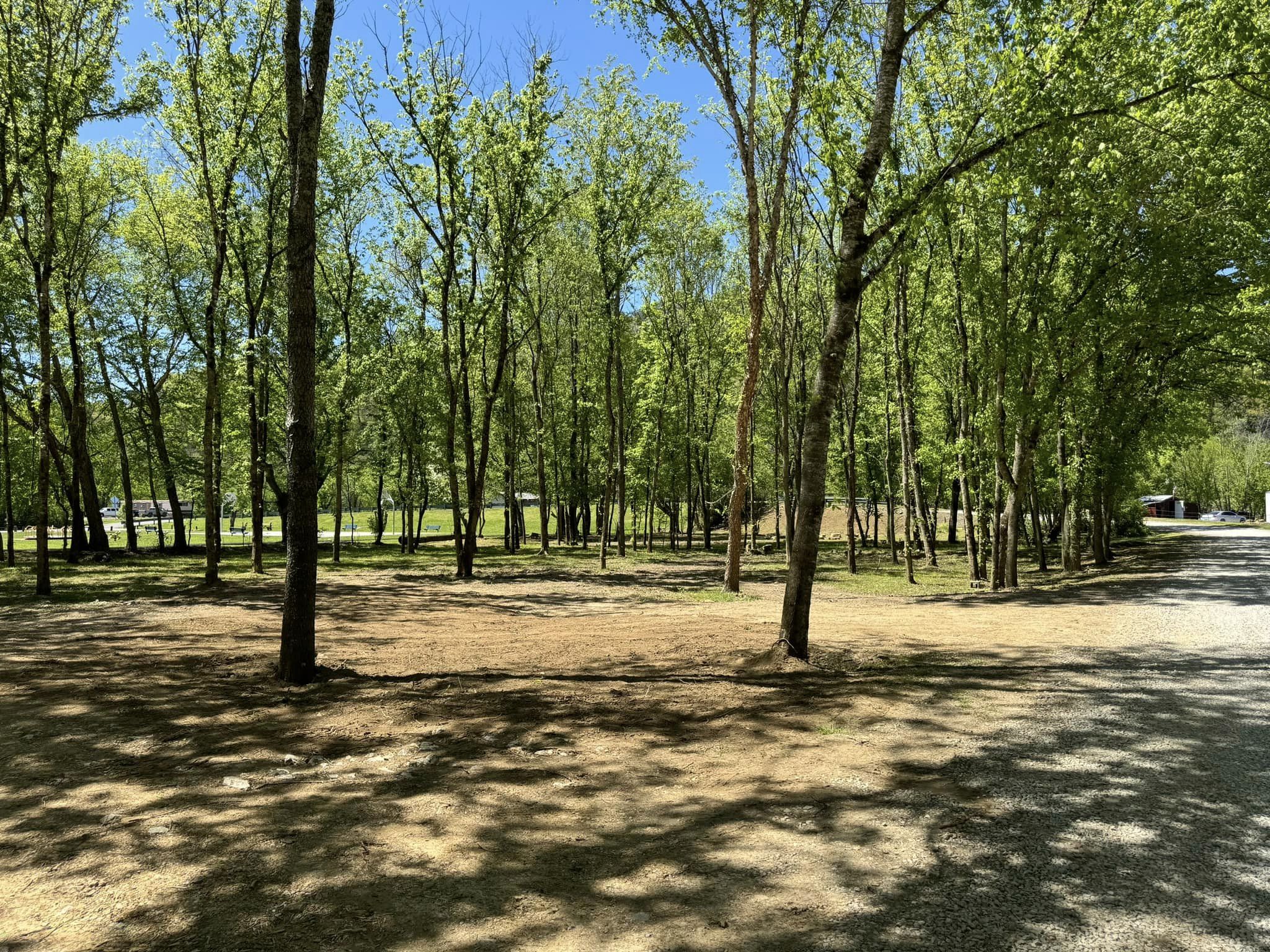 Backstreet Outdoor Adventures Campground, Oneida, Kentucky