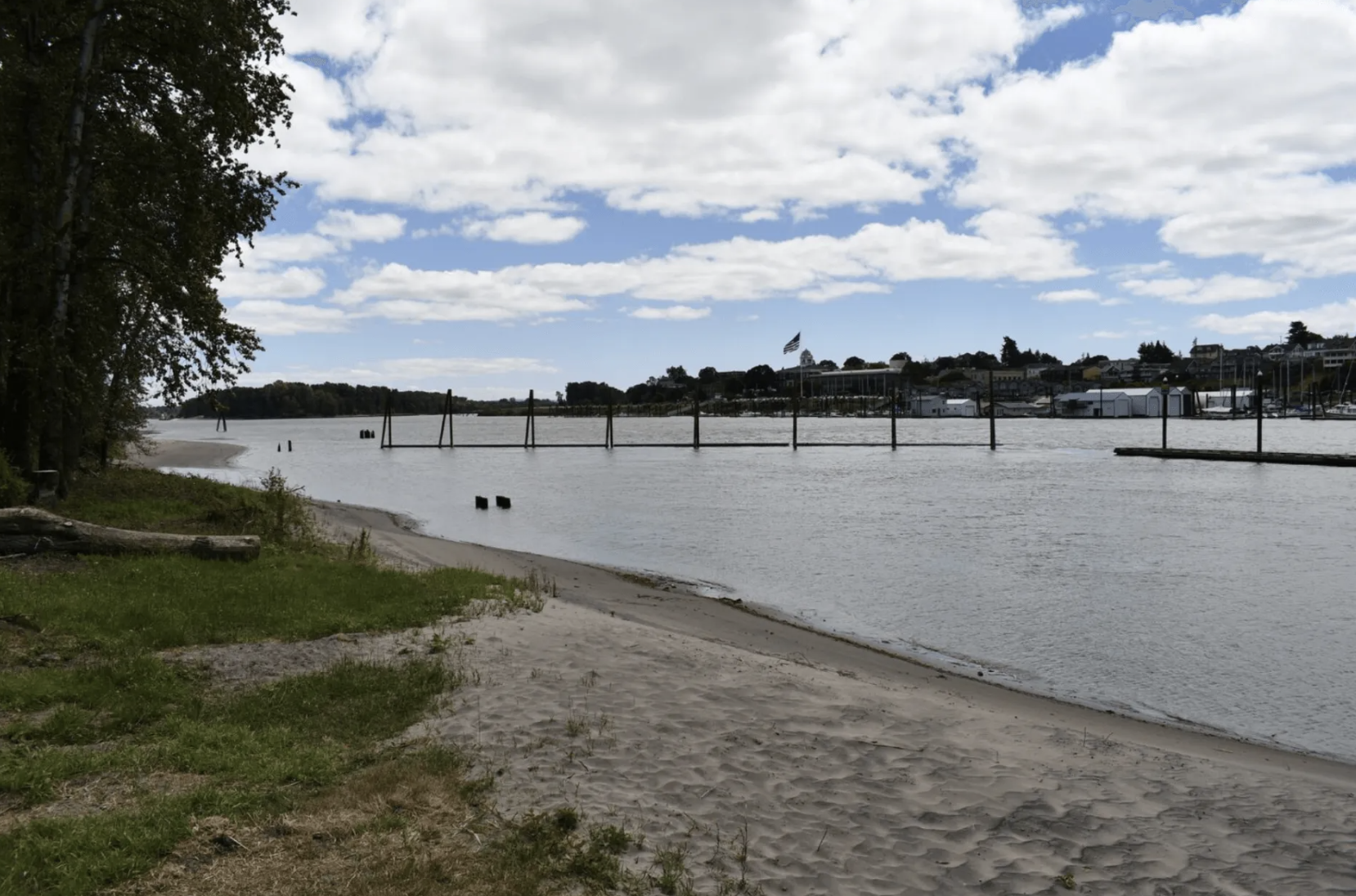 Sand Island Campground, St. Helens, Oregon