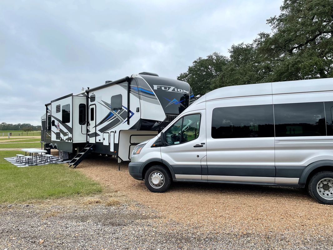 Rolling by the Dozen RV Park