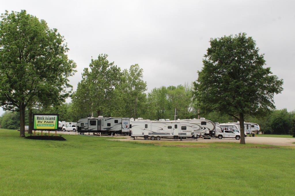 Rock Island RV Park, Versailles, Missouri