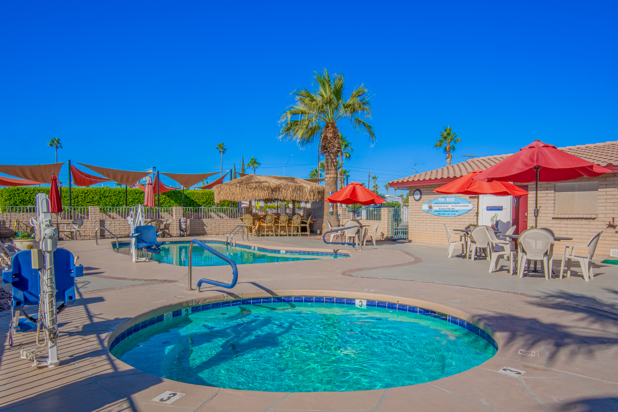 Desert Holiday RV Resort