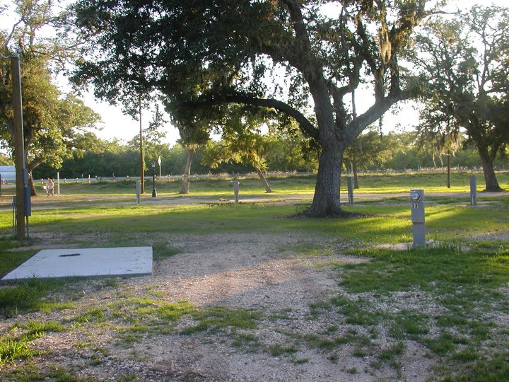 Bayou Oaks RV Park