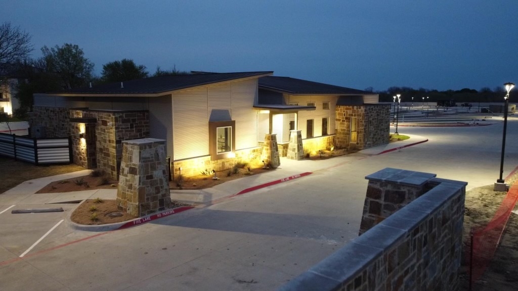 Ennis Luxury RV Resort, Ennis, Texas