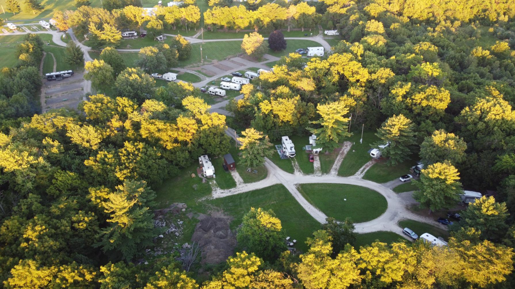 Tin Cup RV Park, Mahomet, Illinois