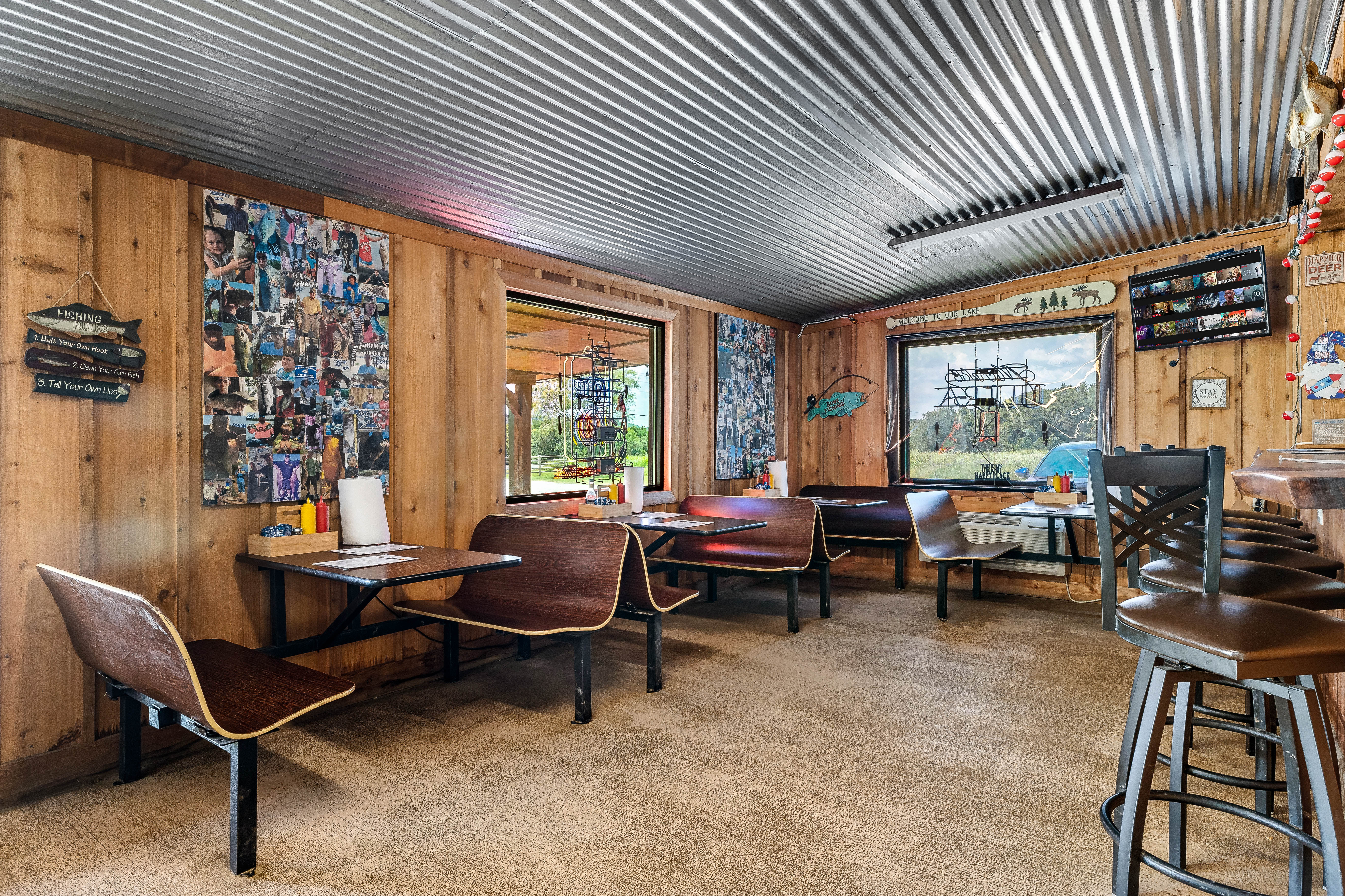 Blue Chair Bowie, Bowie, Texas