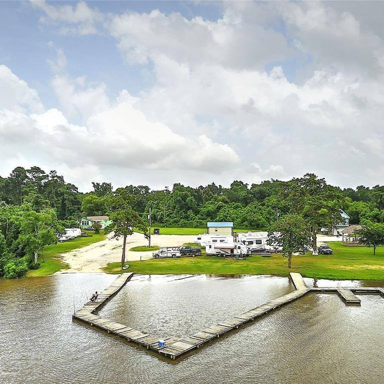 Red Ear River-Boat and RV Park