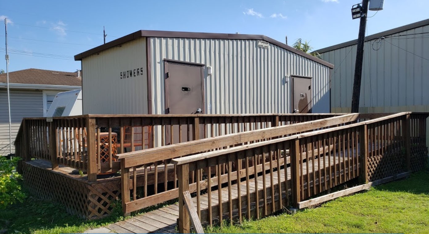 Three Oaks & A Pine RV Park, New Orleans,  Louisiana