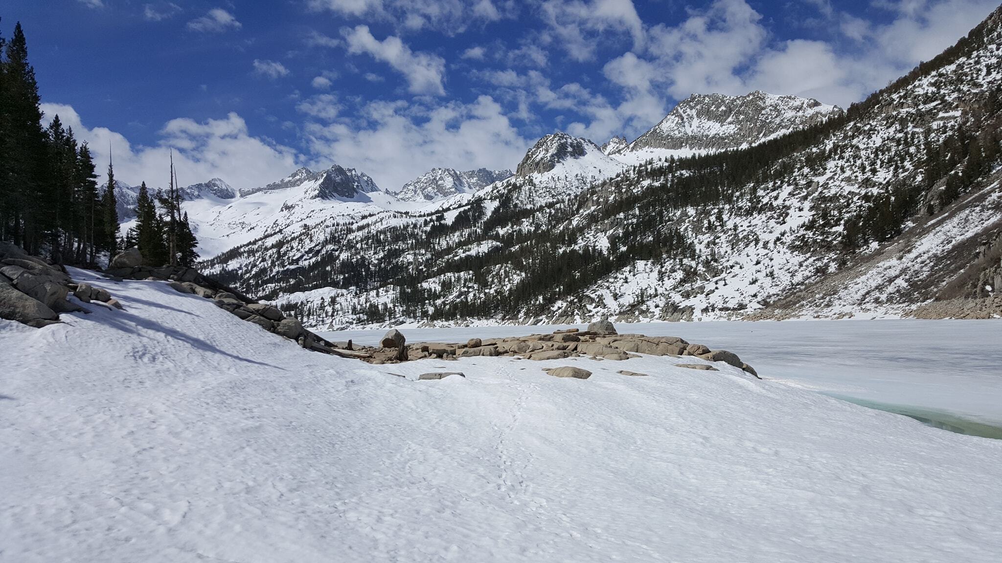 Creekside RV Park - Bishop, CA