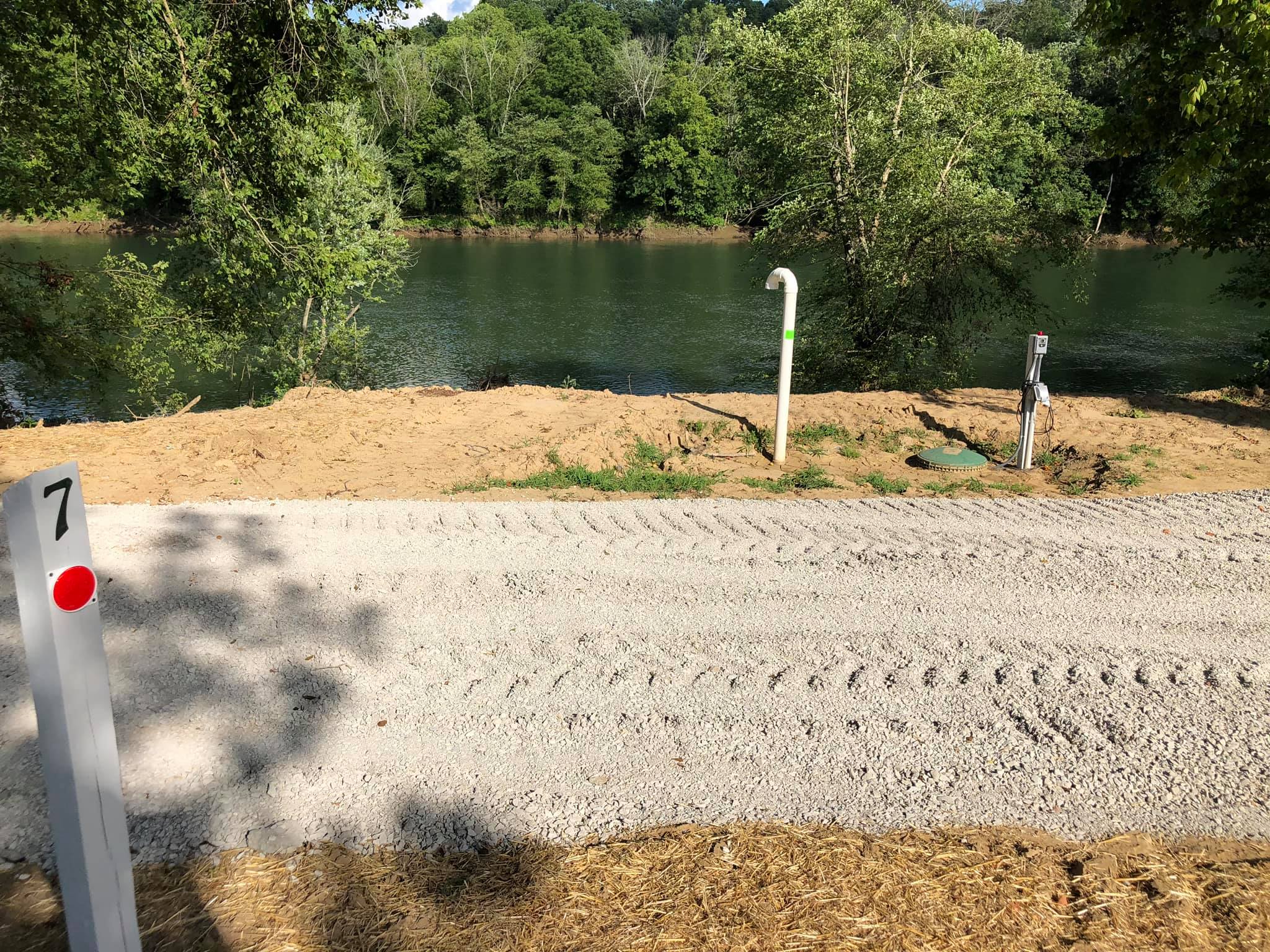 Banks of the Cumberland Campground