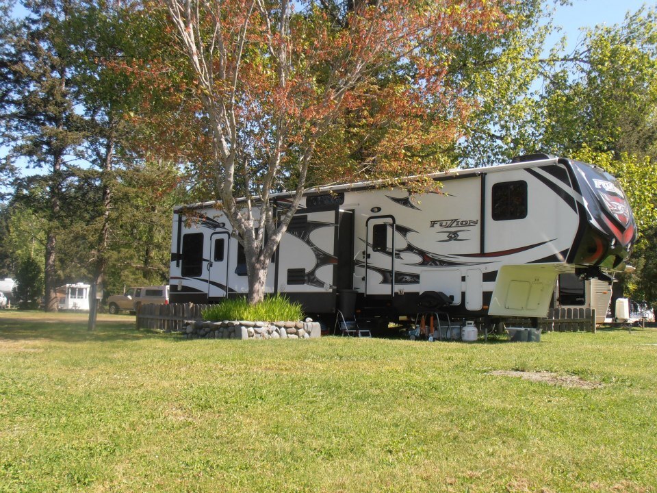 Kimball Creek Bend RV Resort