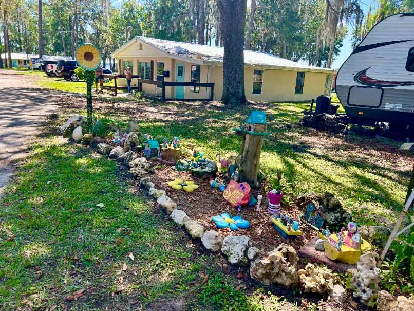 Inglis Lakeside RV Park, Inglis, Florida