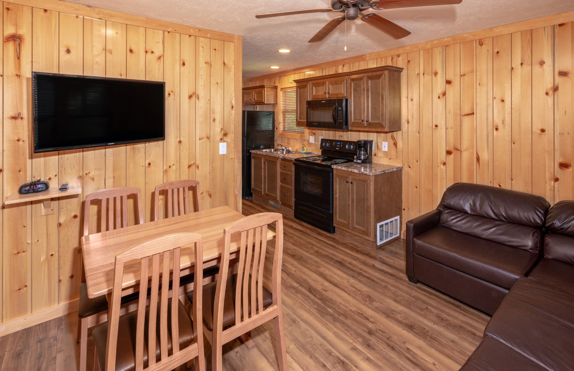 Sun Outdoors Lake Rudolph