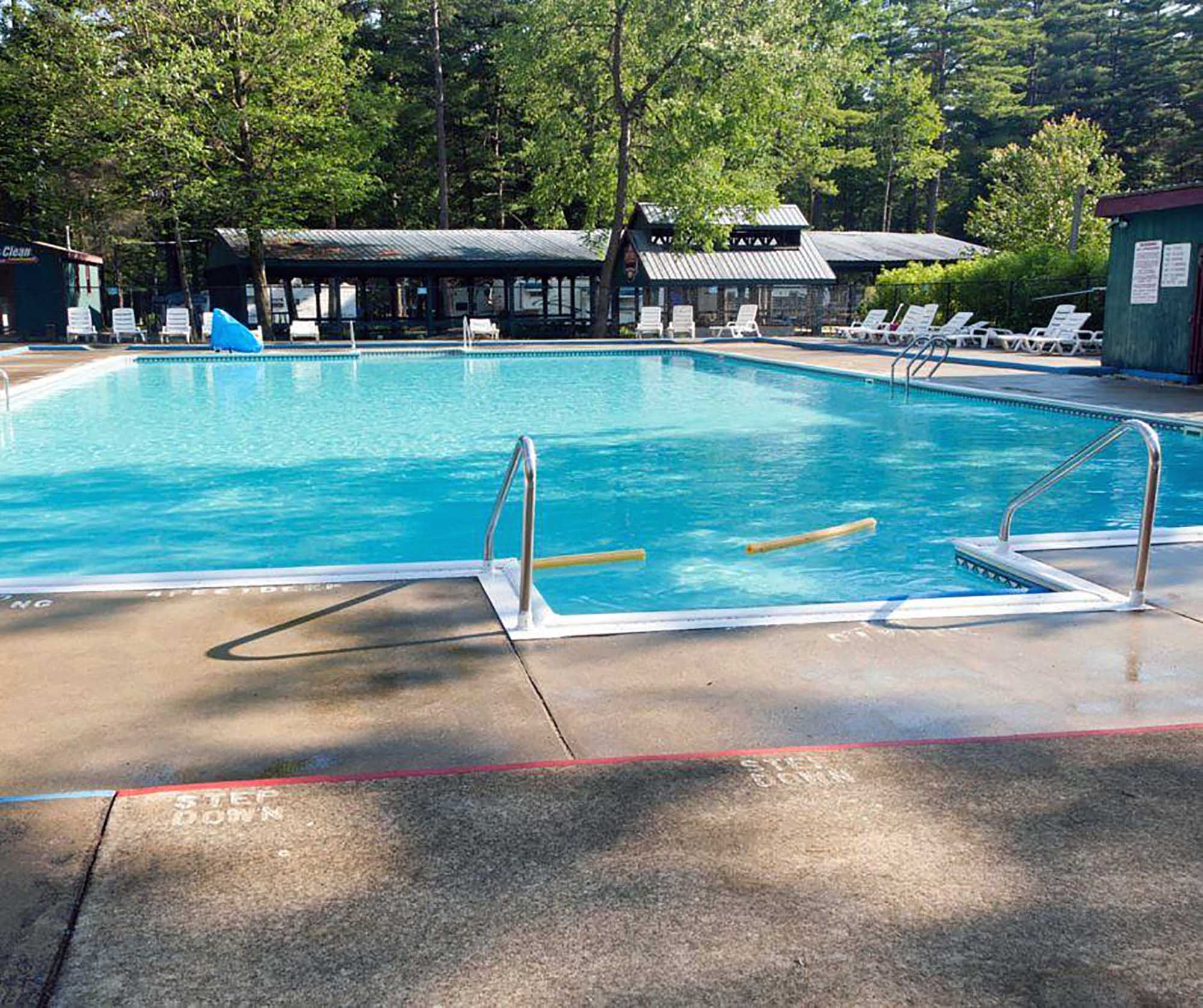 Sun Retreats Adirondack Gateway