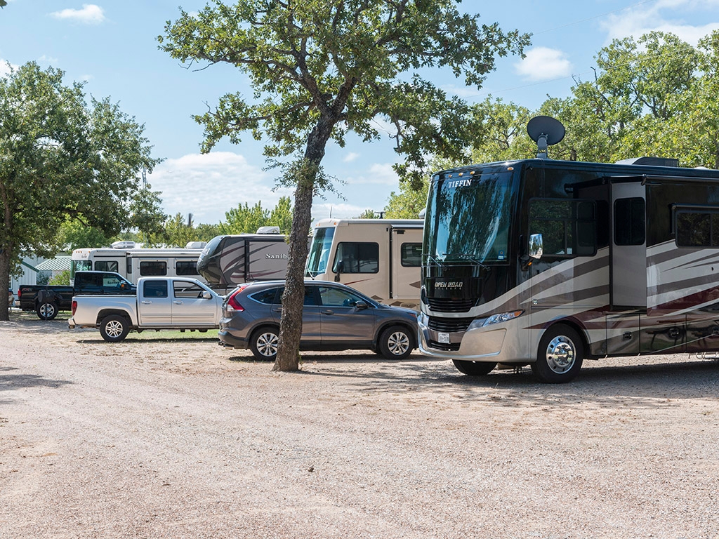 Great Escapes RV Park at Elgin