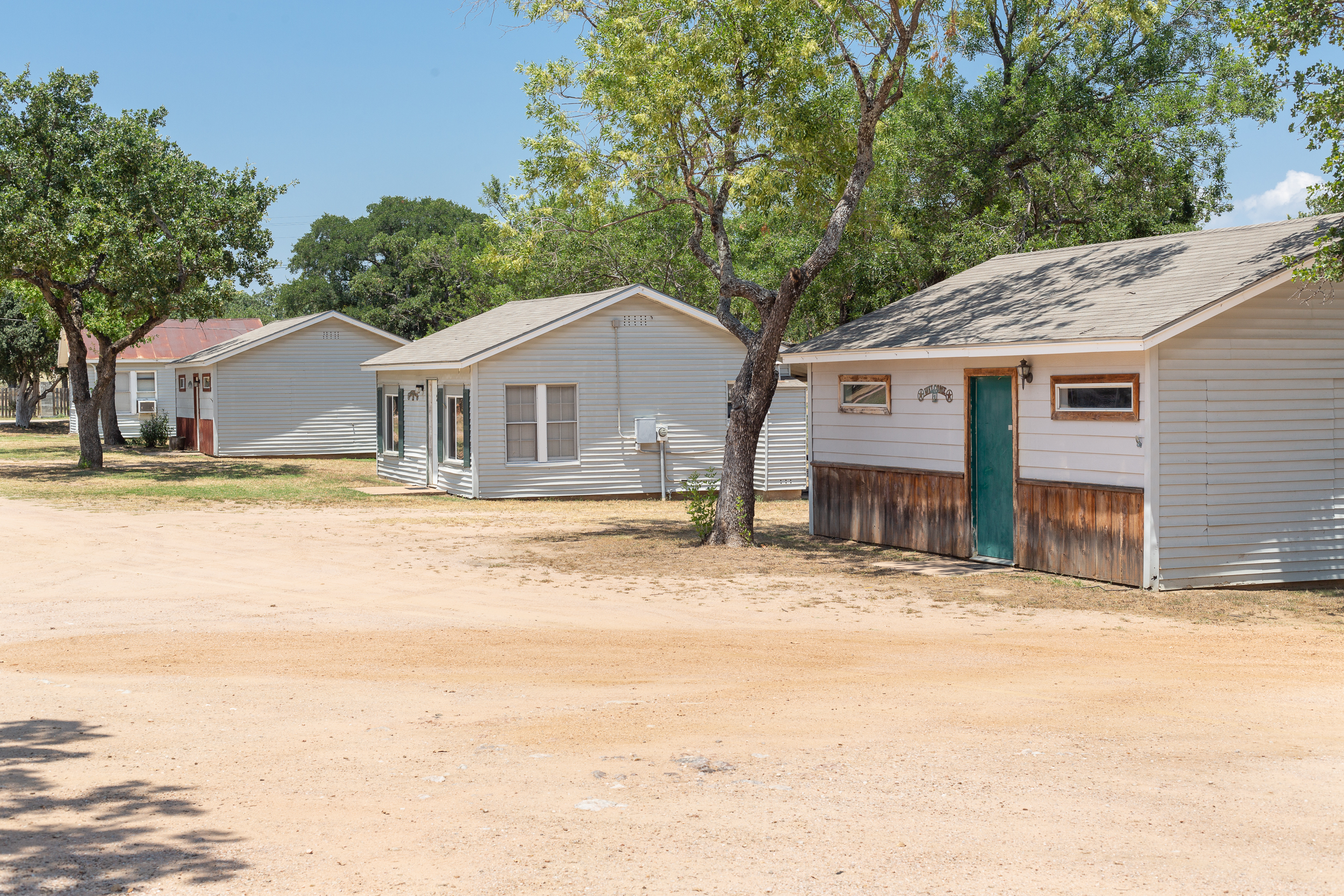 Poppy's Pointe Resort