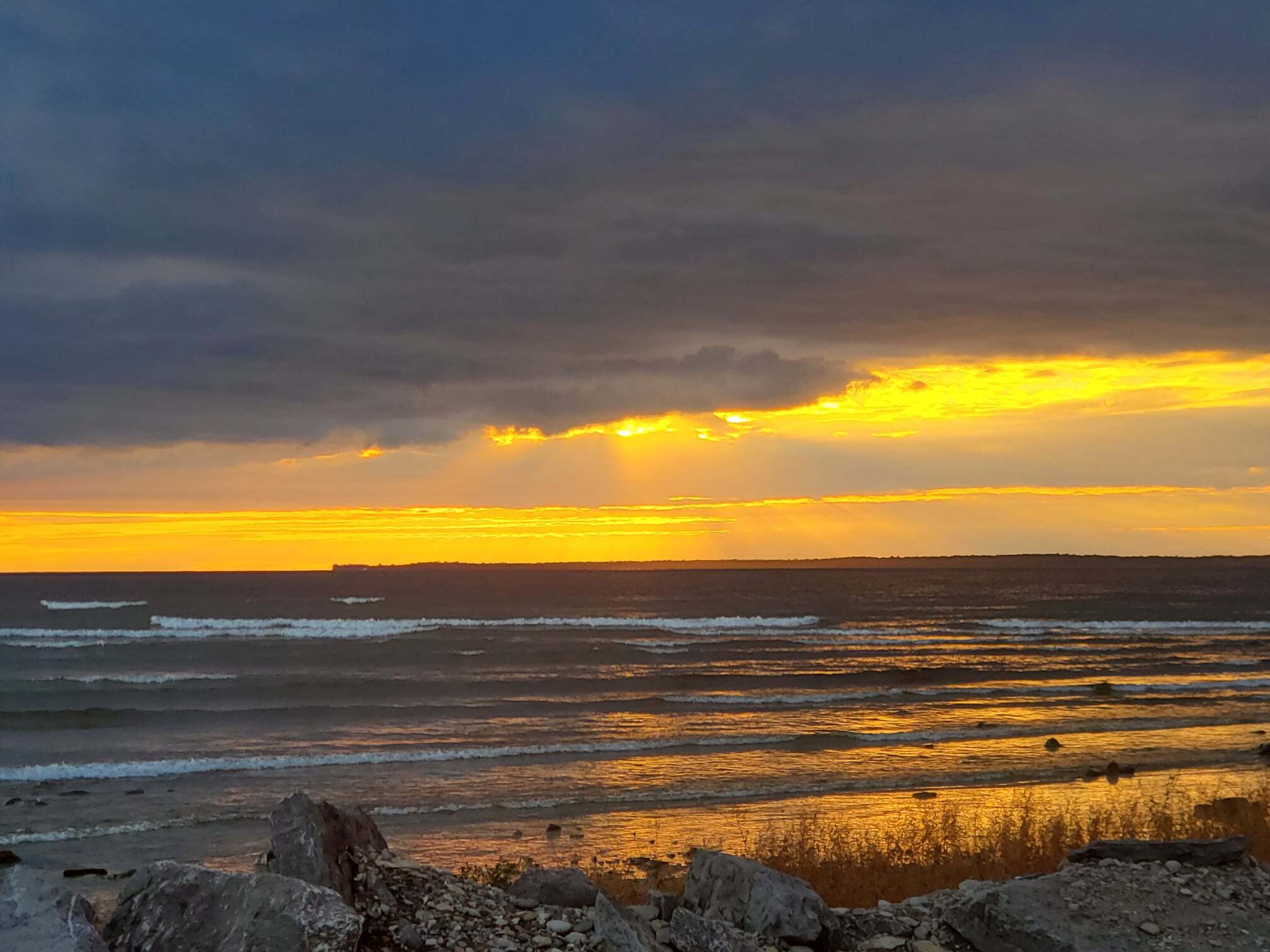 Sun Outdoors Association Island