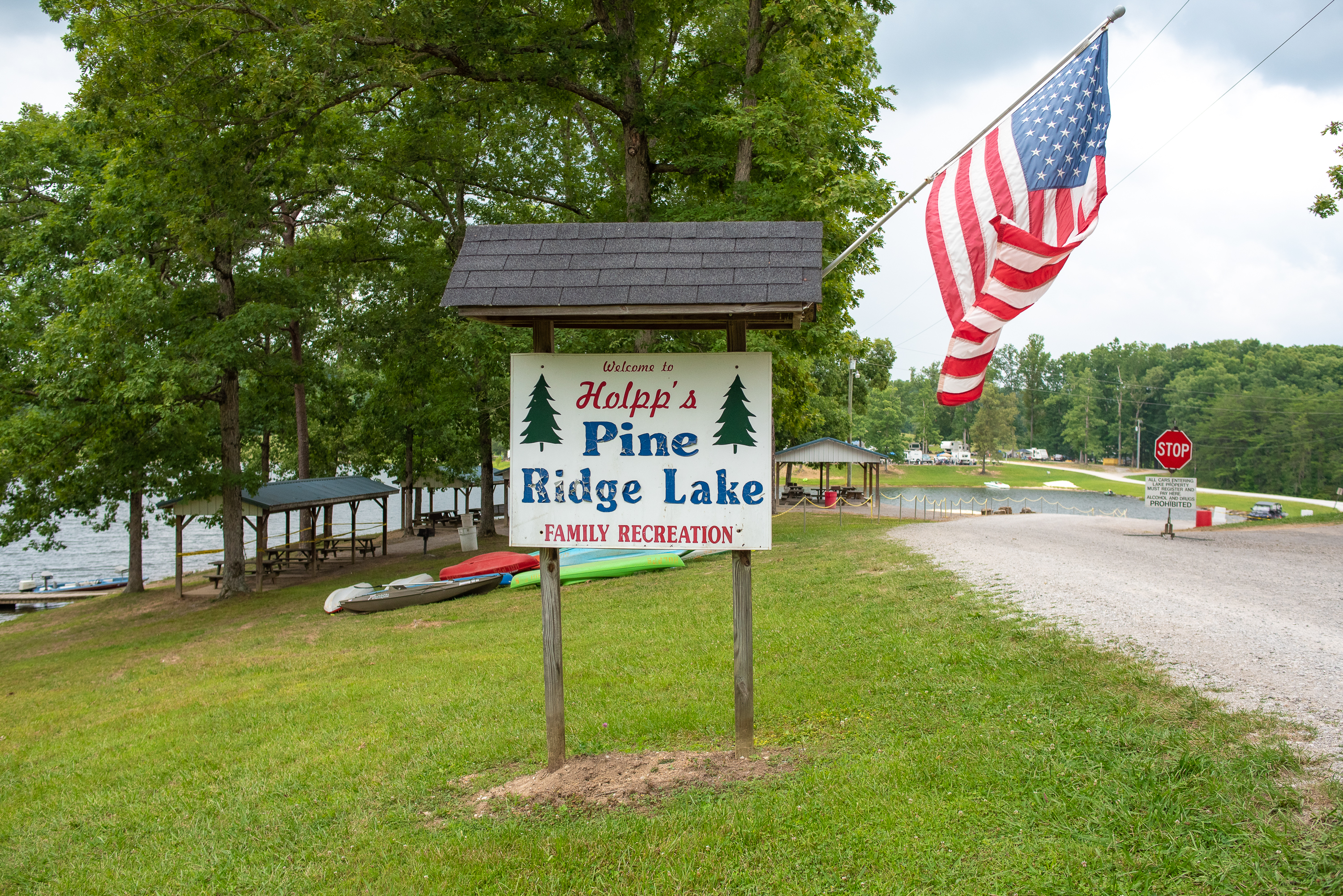 Holpps Pine Ridge Lake Campground