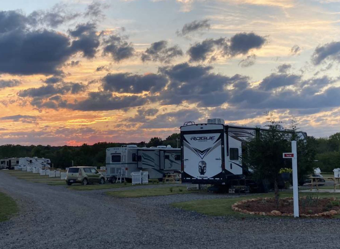 Grandstand RV Park - Lincoln, AL