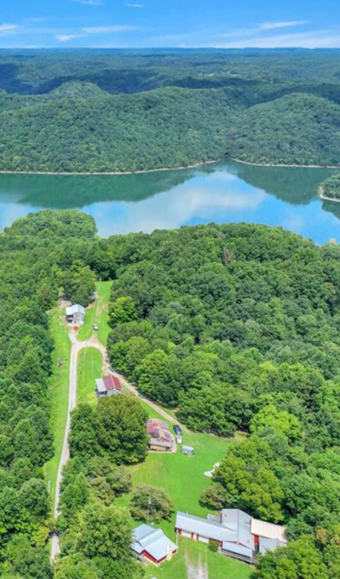 Mine Lick Creek Resort & Campground, Baxter, Tennessee