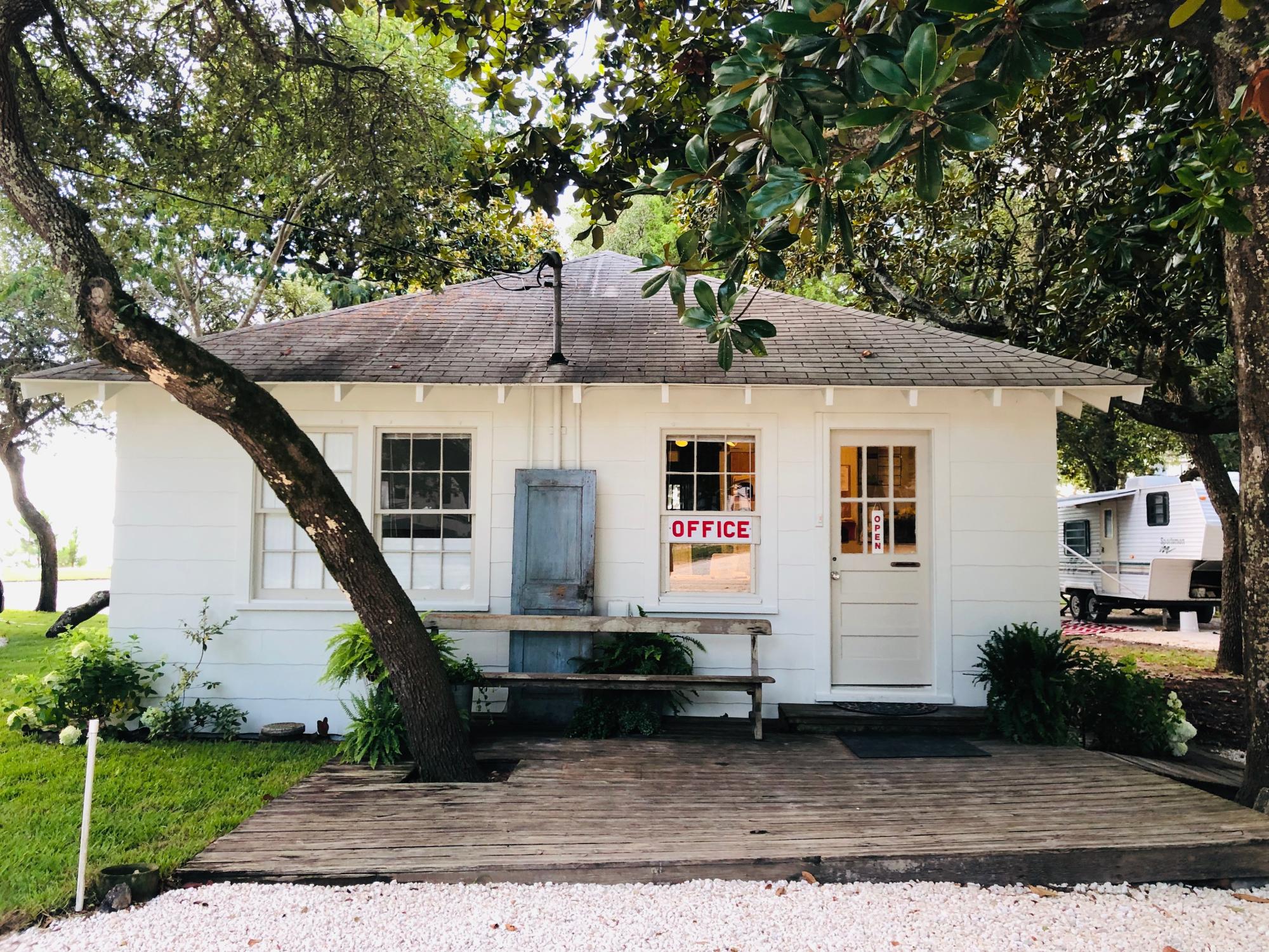 The Hideaway Retreat