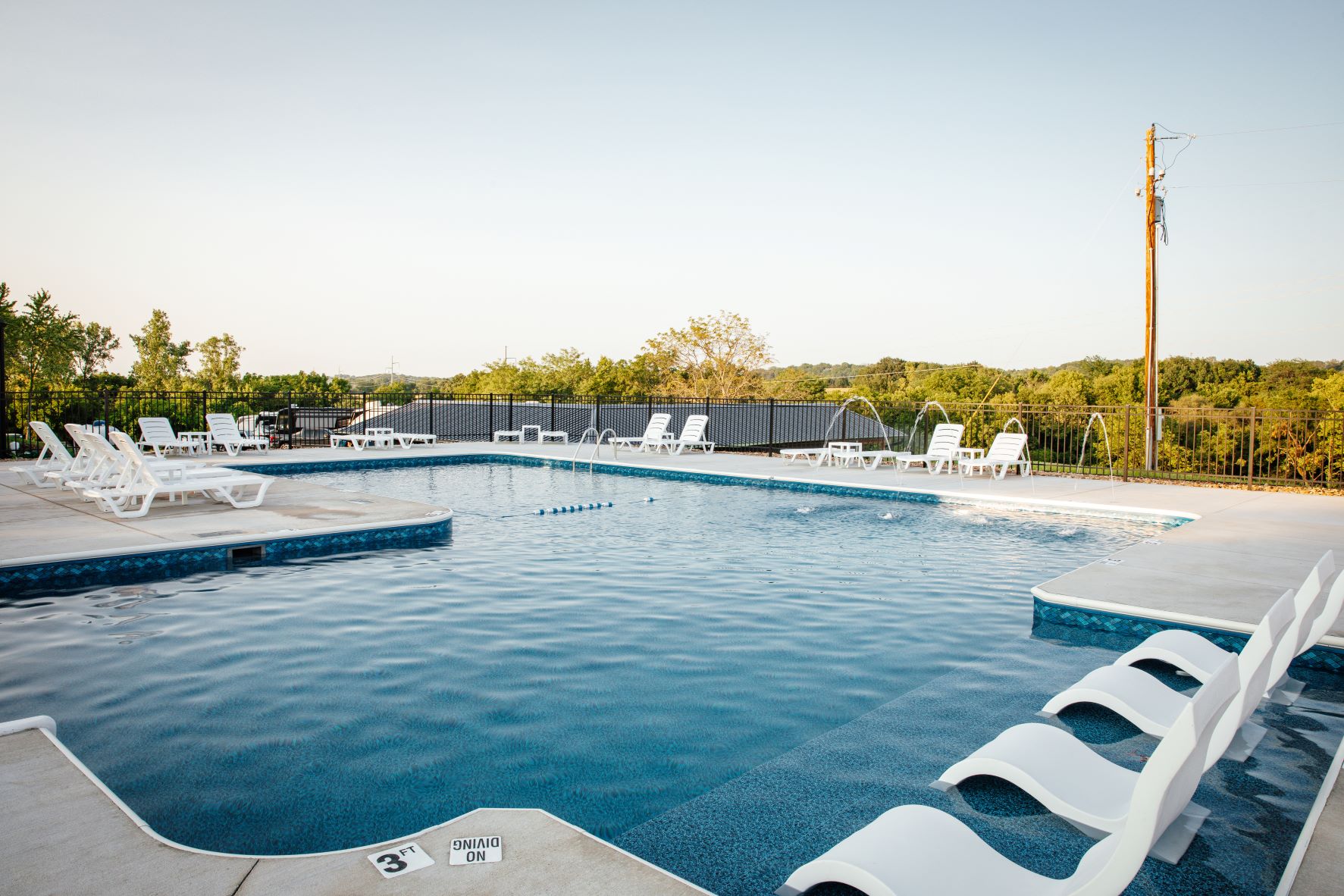 Owl Creek Market & RV Park