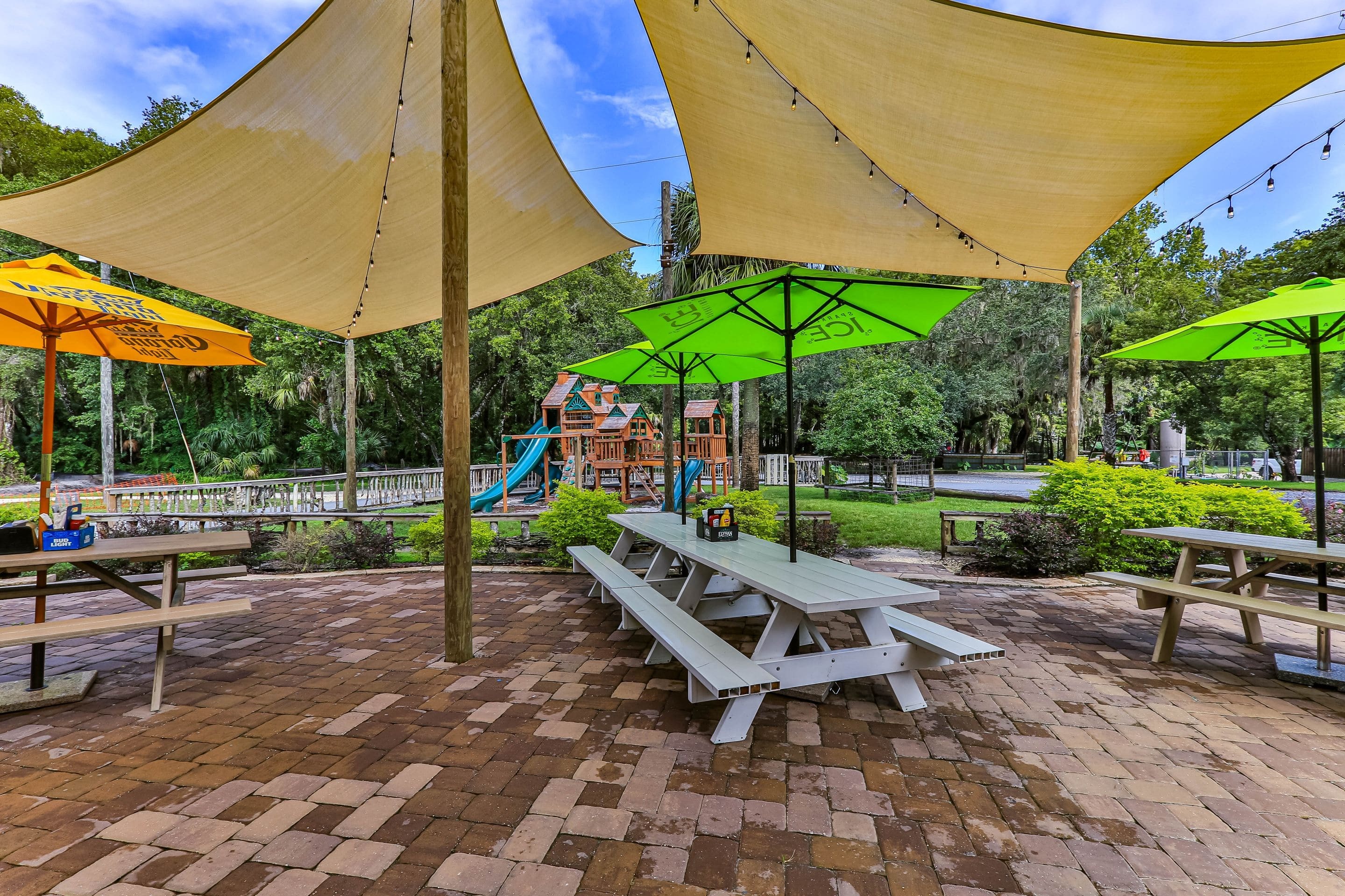 The Cove Pub Campground