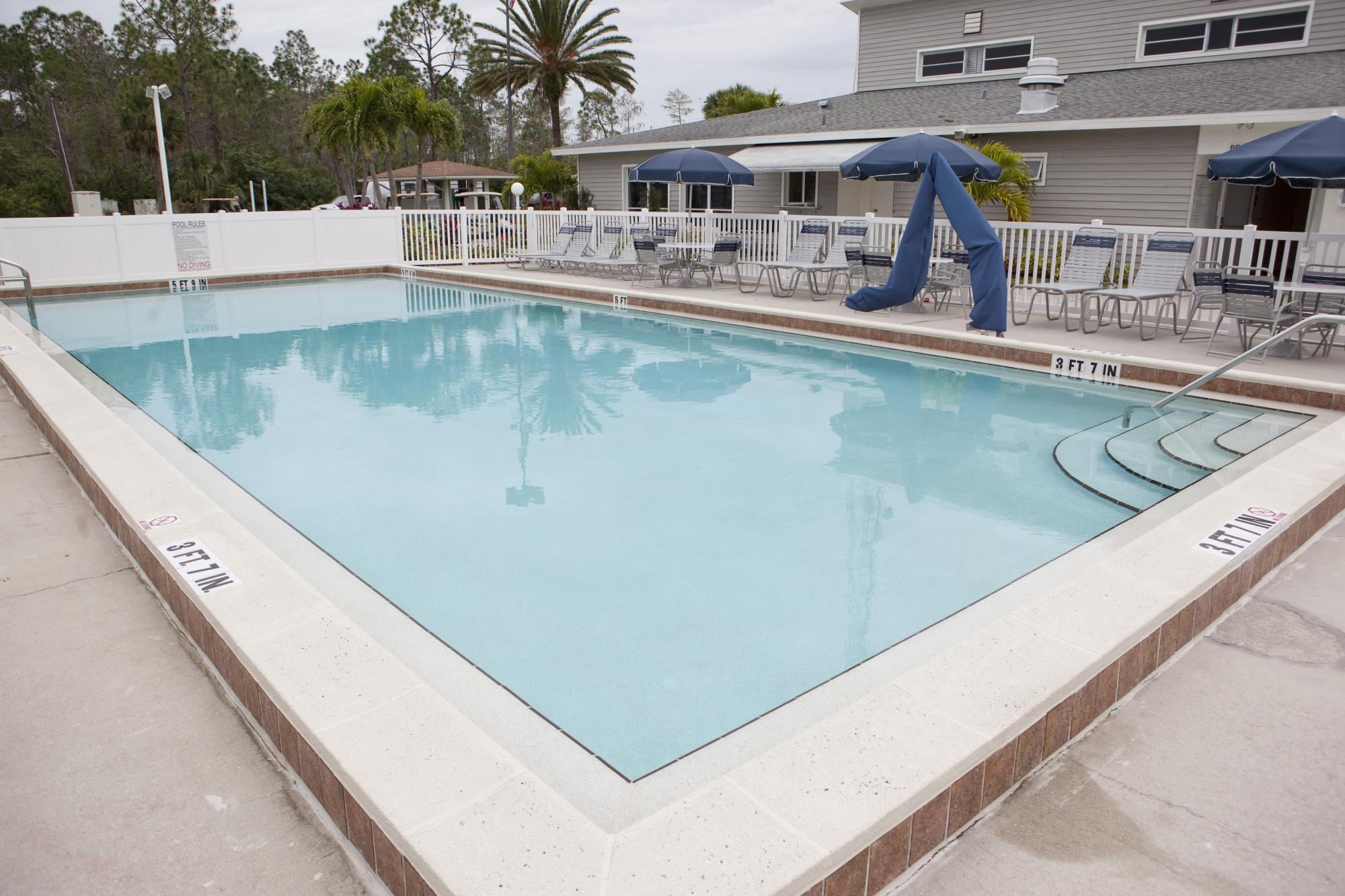 Sun Retreats Naples East