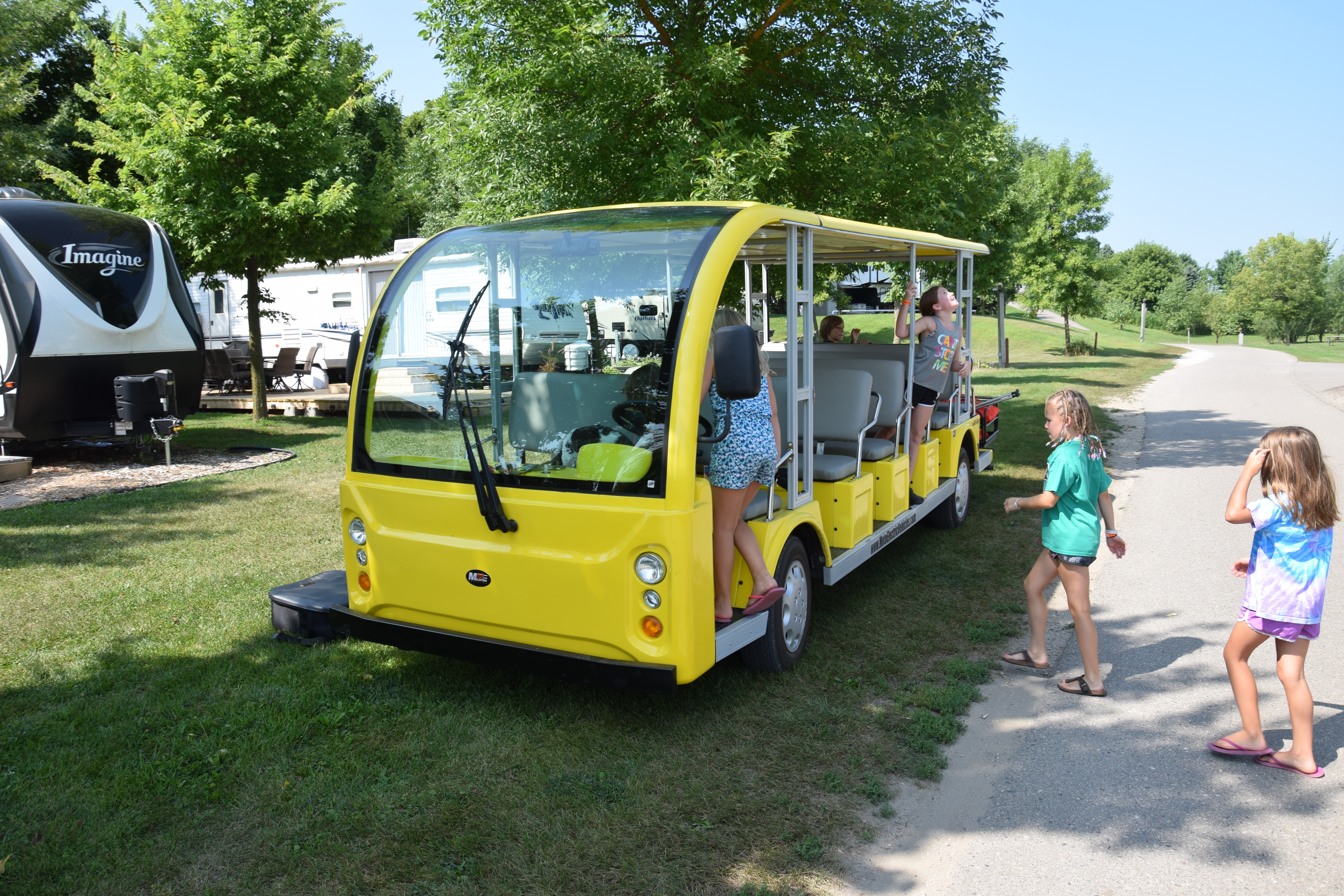 Kamp Dels, Waterville, Minnesota