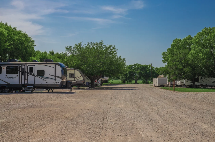 G Country RV Park