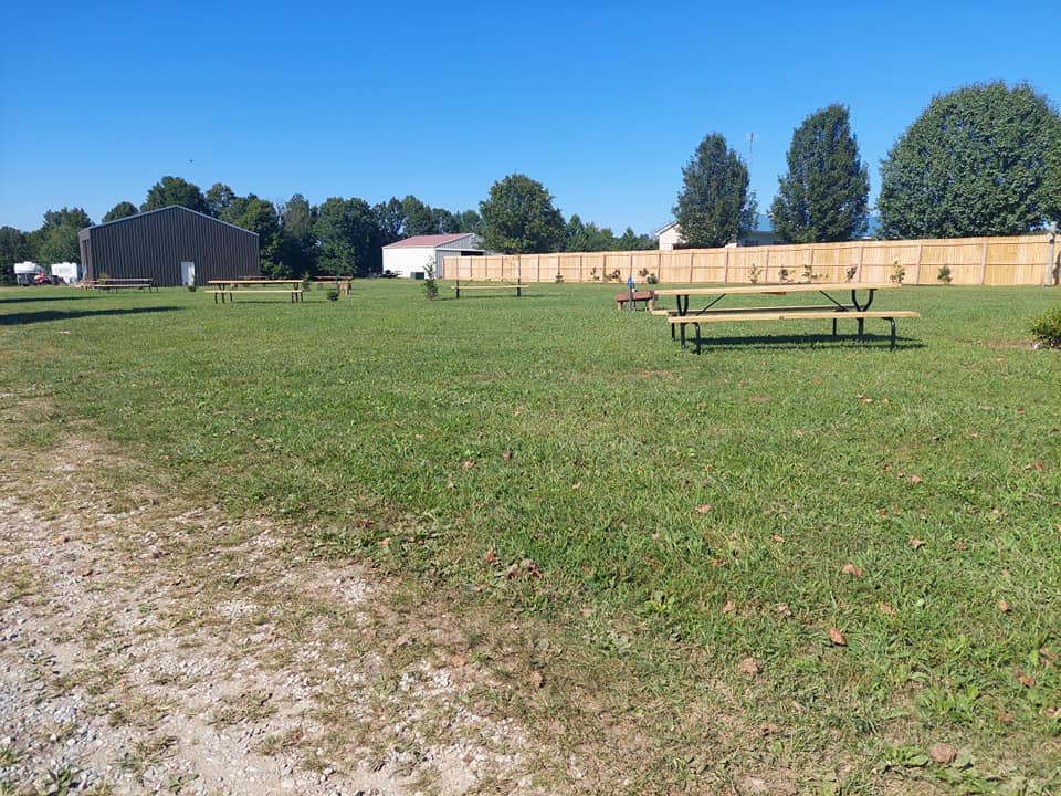 Noble Pine Cabins & Horse Camp