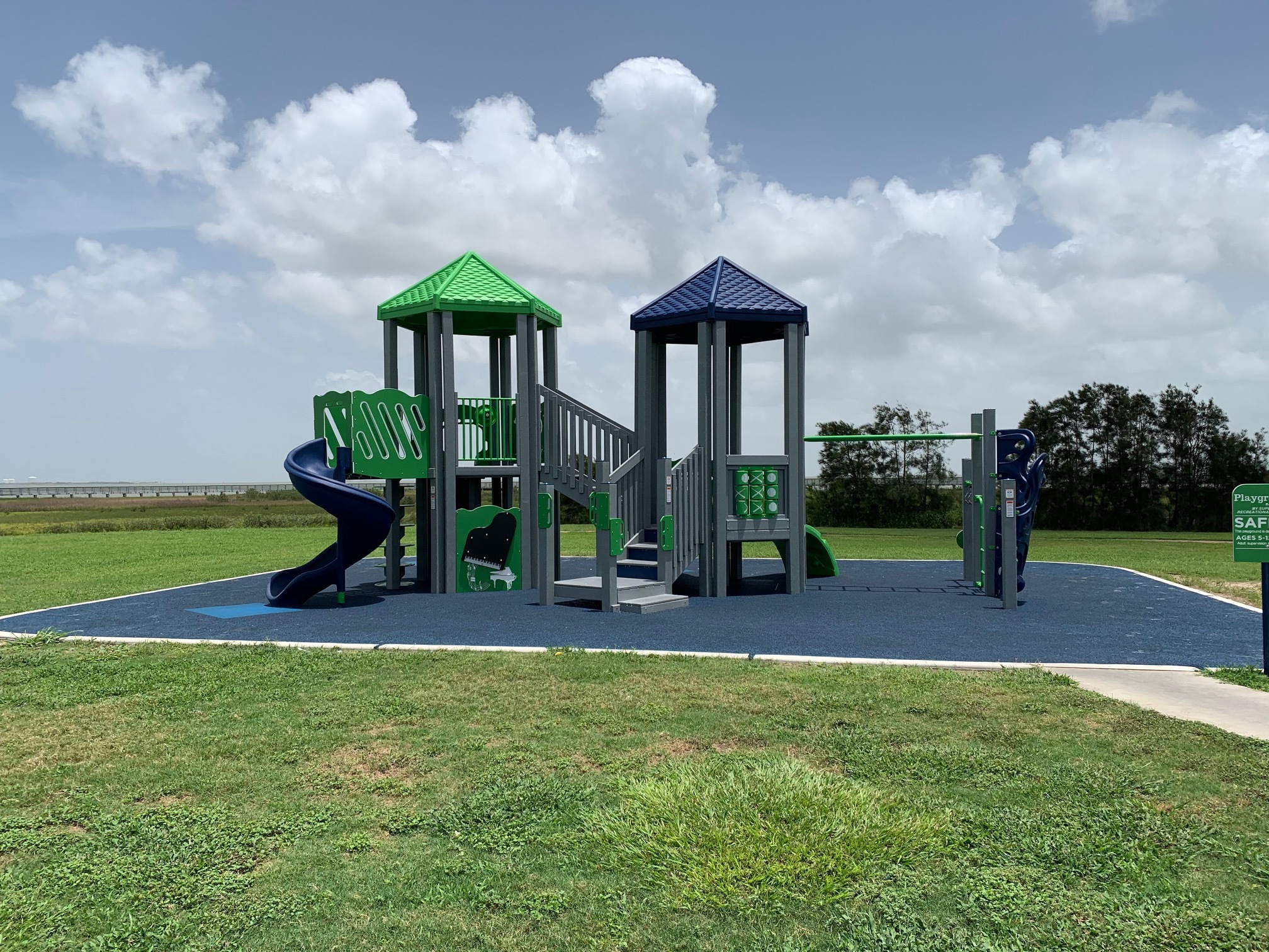 Lighthouse Beach RV Park