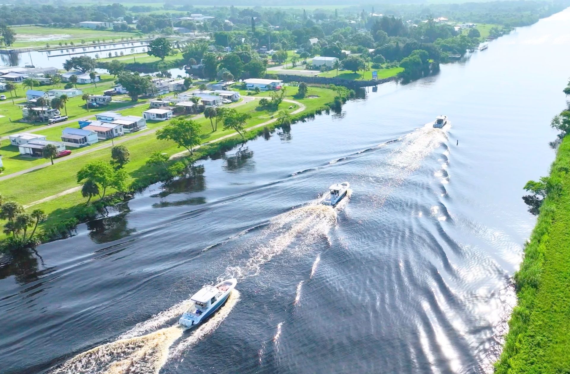 Meadowlark Shores RV Resort, Moore Haven, Florida