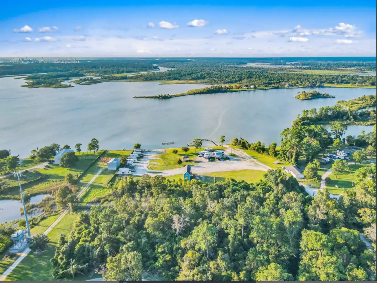 Red Ear River-Boat and RV Park