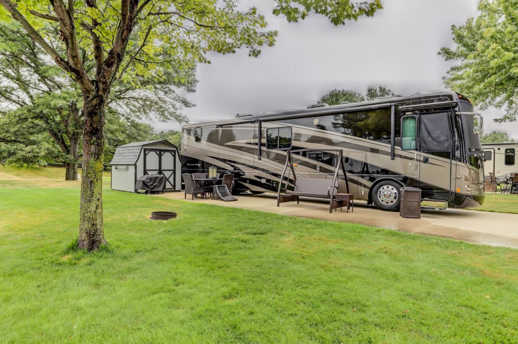 Sun Retreats Silver Lake