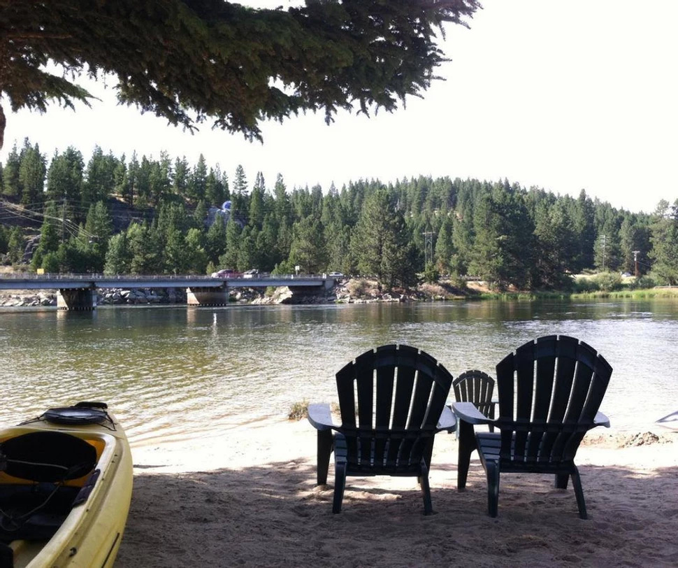 Water's Edge RV Park