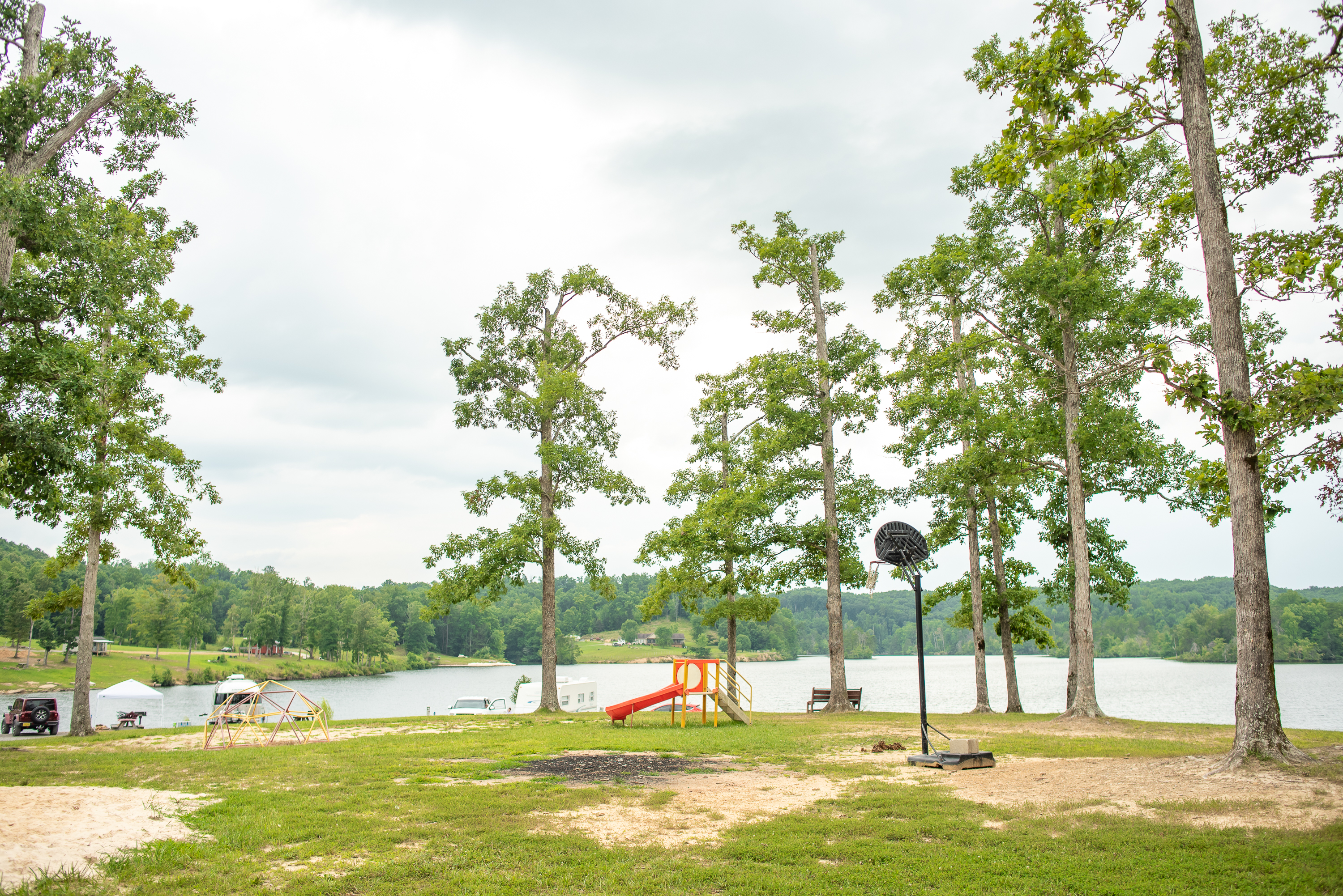 Holpps Pine Ridge Lake Campground