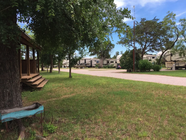 Cedar Bend RV Park, Bertram, Texas