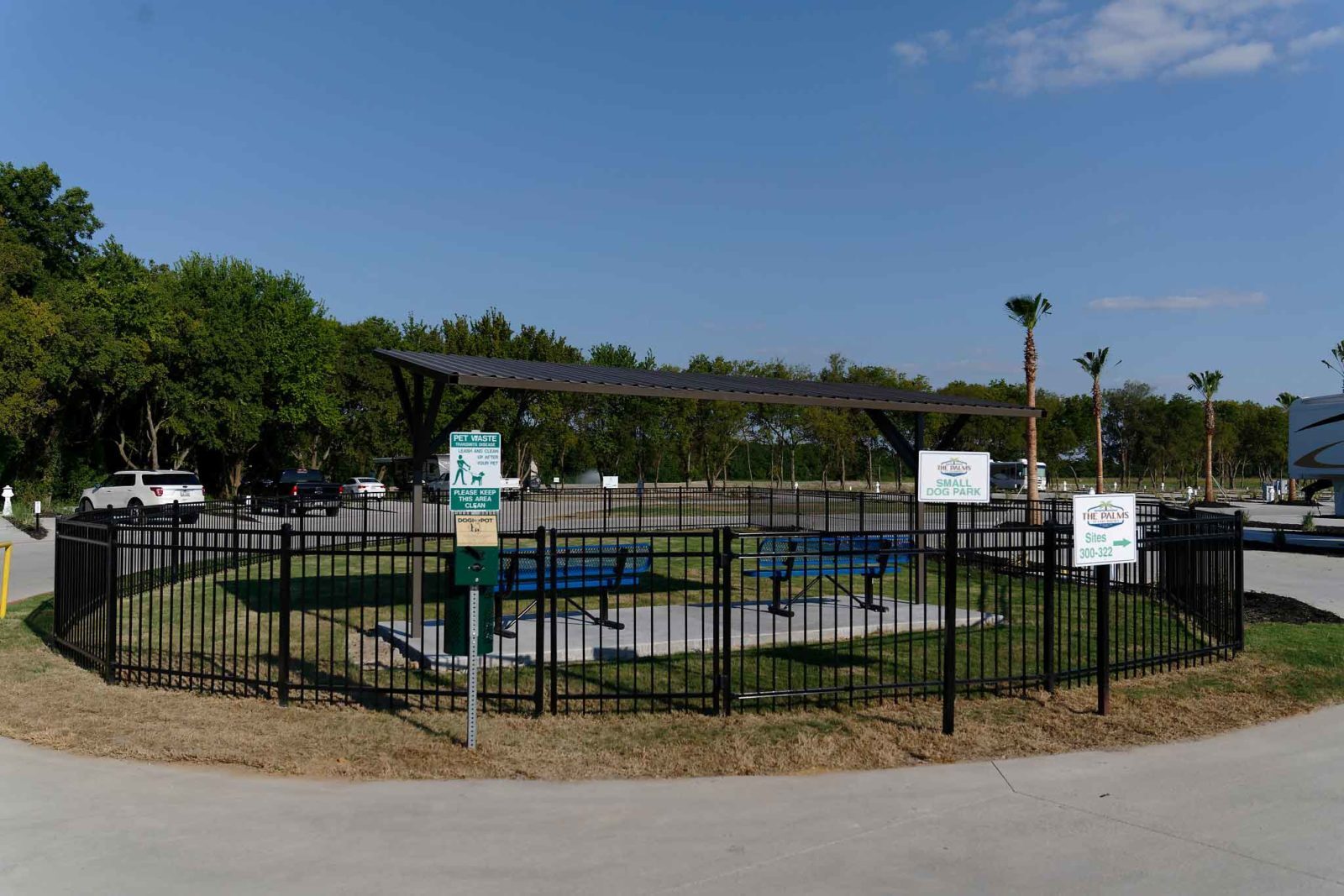 The Palms at Lake Whitney RV Resort and Storage