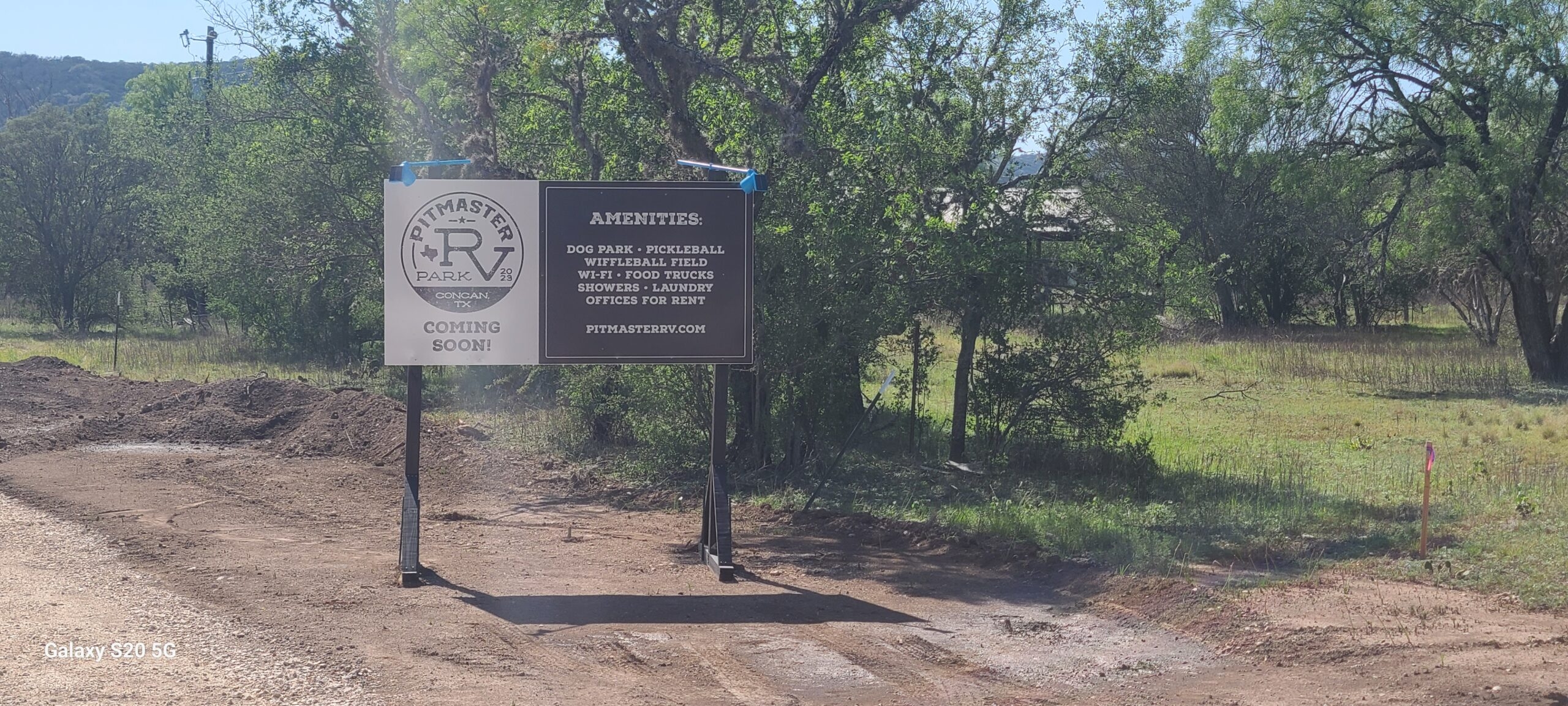 Pitmaster RV Park, Concan, Texas