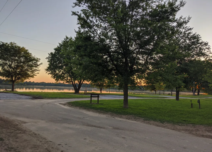 Birdsville Riverside RV Park, Smithland, KY