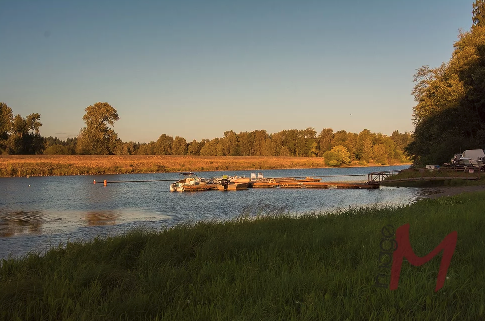 Pekin Ferry RV Park & Campground