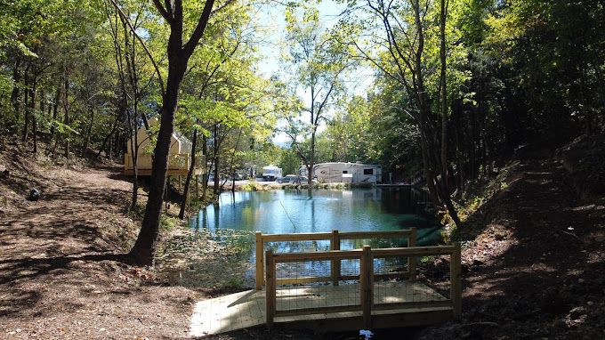 Copperhead Ridge Glamping & RV Park, Bristol, Tennessee
