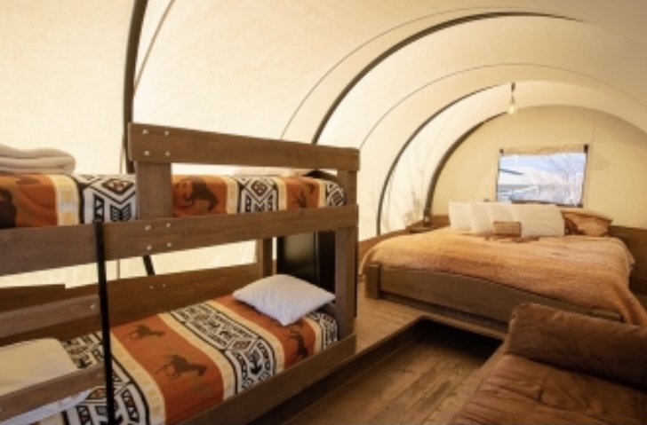 Smoky Hollow Outdoor Resort