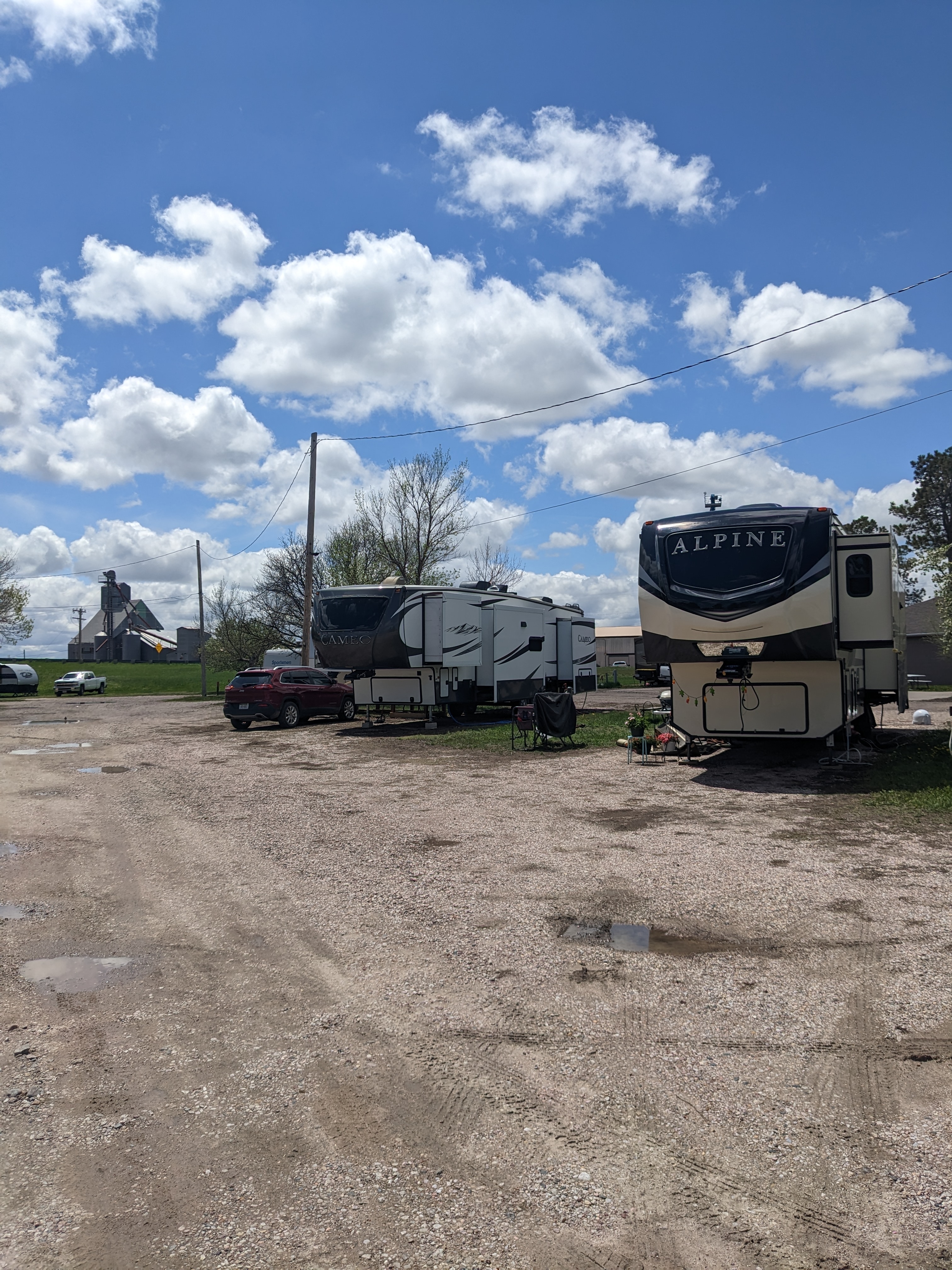 Sunset Motel & RV Park