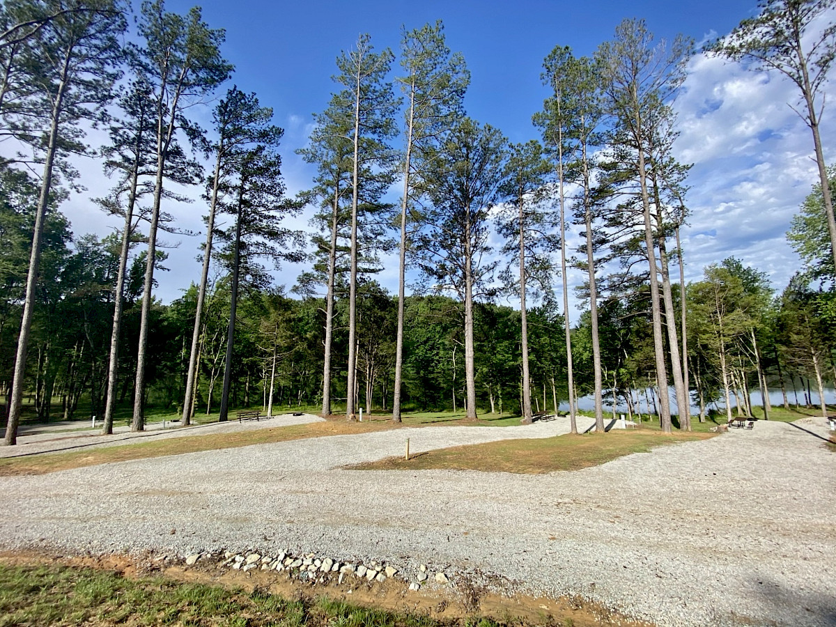 Sycamore Lake Campground, Lexington, Tennessee