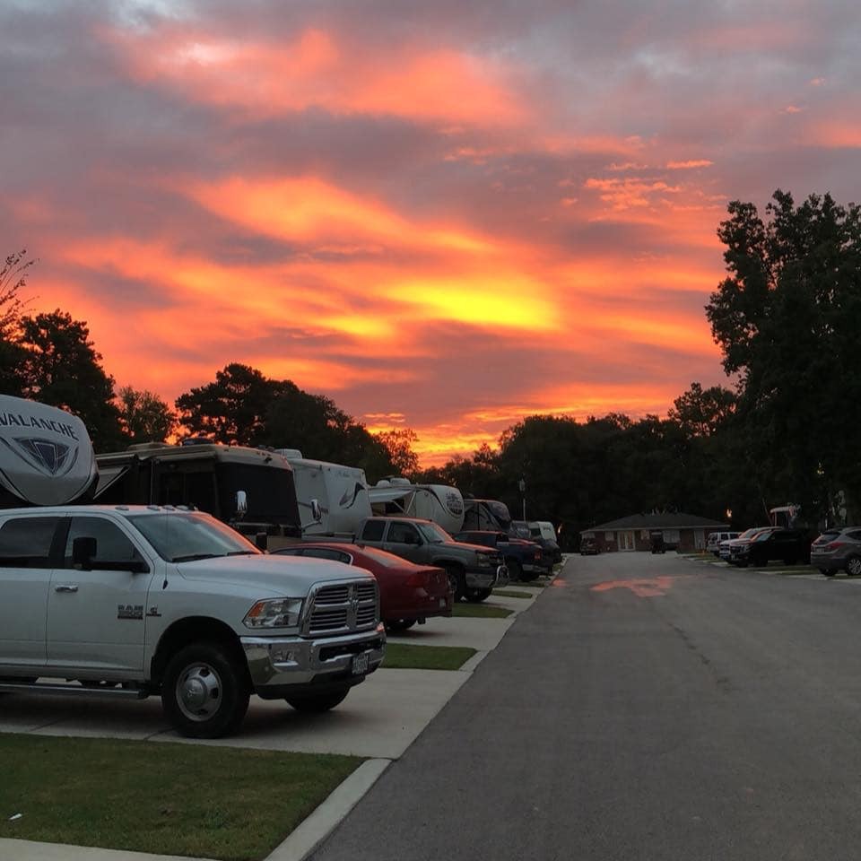 Majestic Pines RV Resort