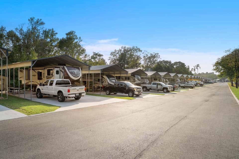 Majestic Pines RV Resort