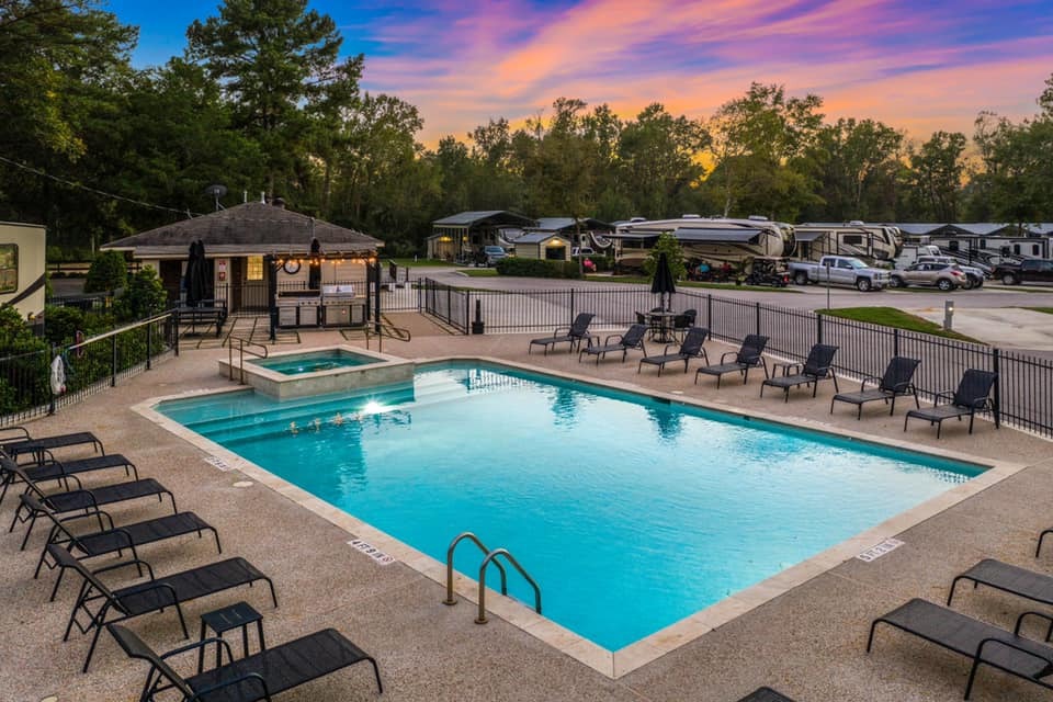 Majestic Pines RV Resort