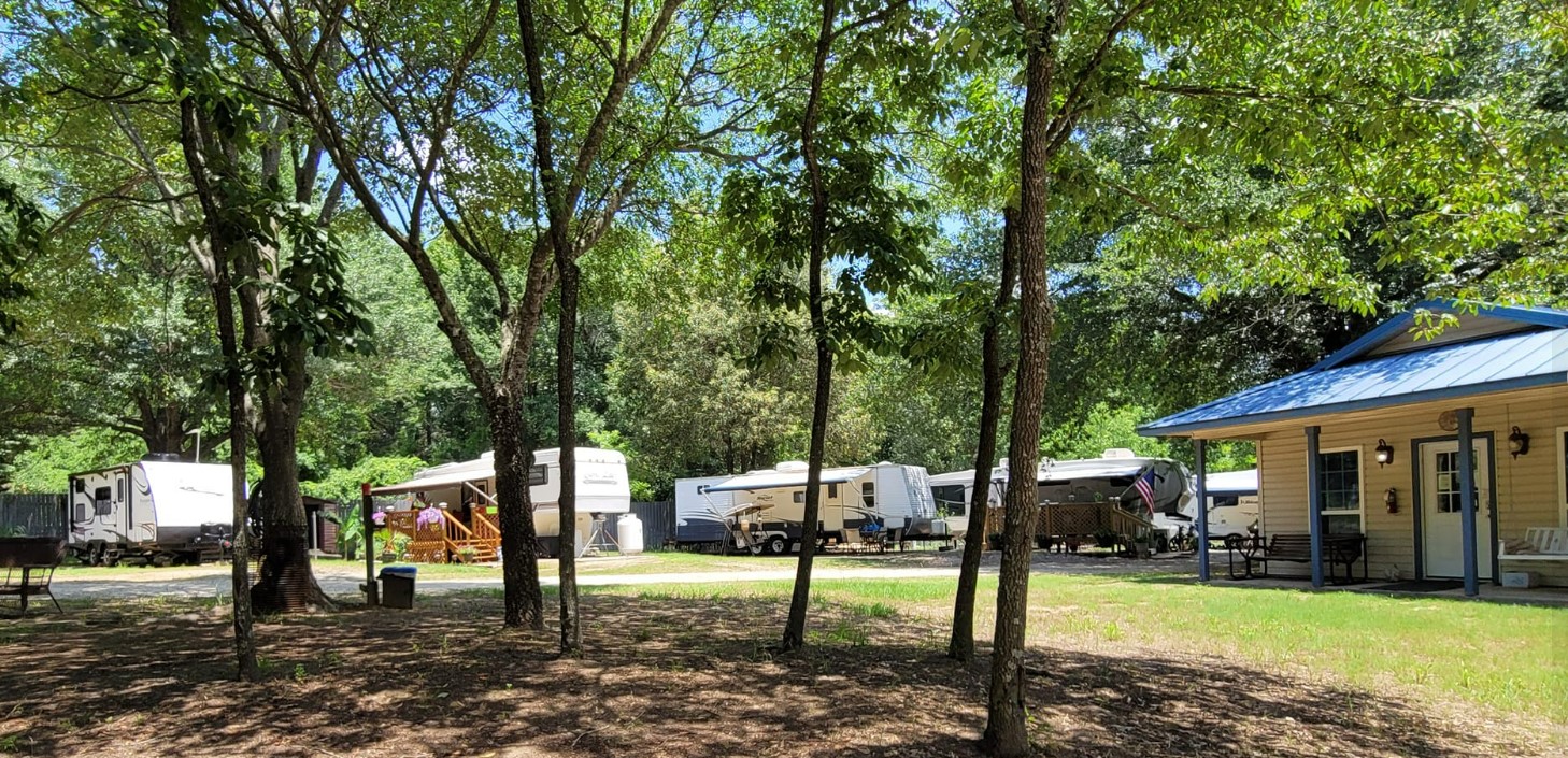 Mineola RV Park, Mineola, Texas