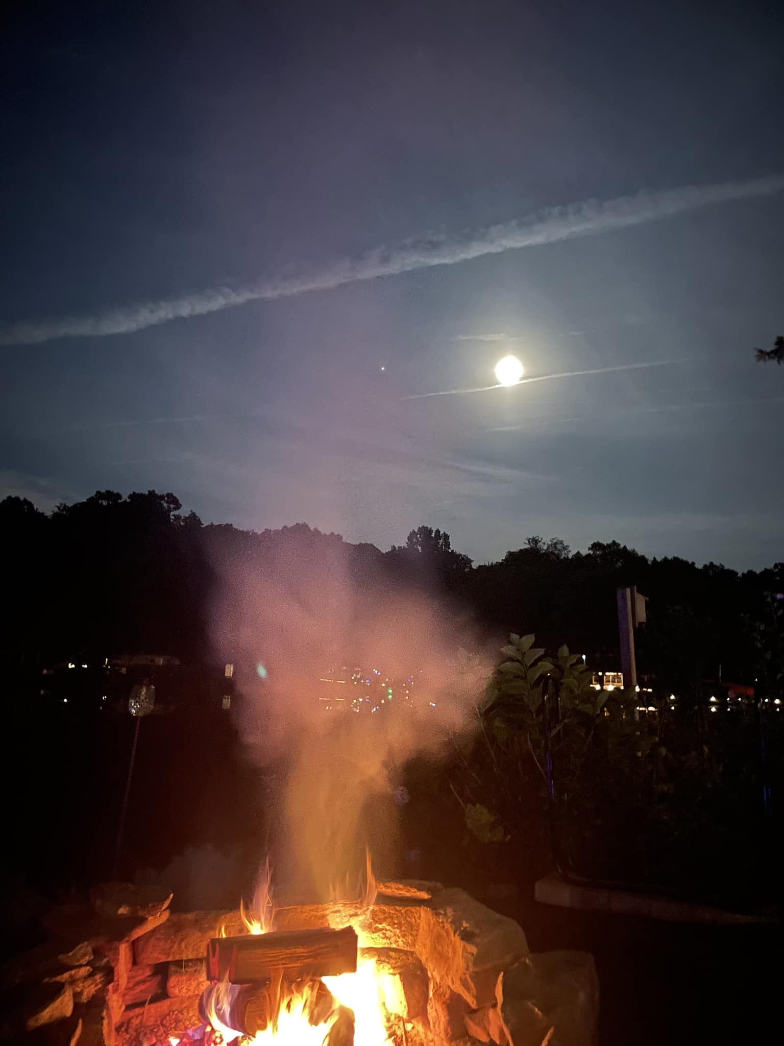 Water’s Edge Family Campground